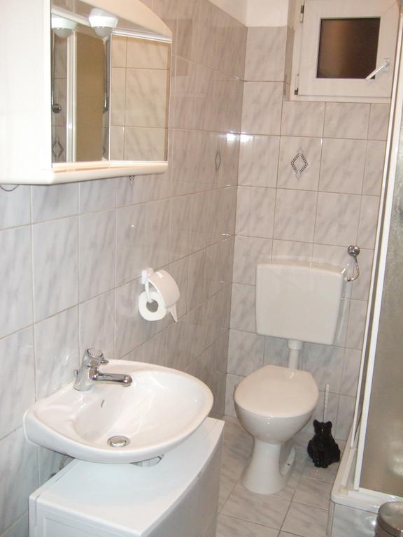 Apartments Bibijana 파코스탄 객실 사진